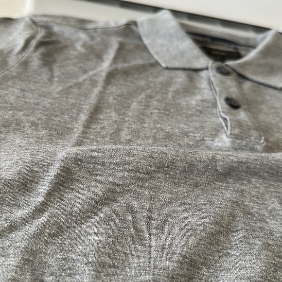 Banana Republic Luxury Touch Slim fit/tall polo shirt. - Picture 4 of 4